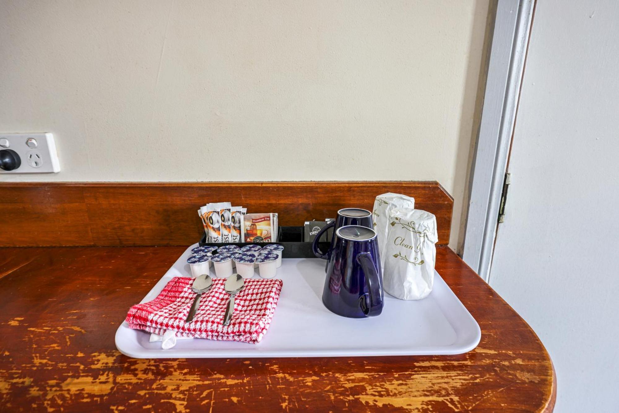 Tamworth Lodge Motel Buitenkant foto