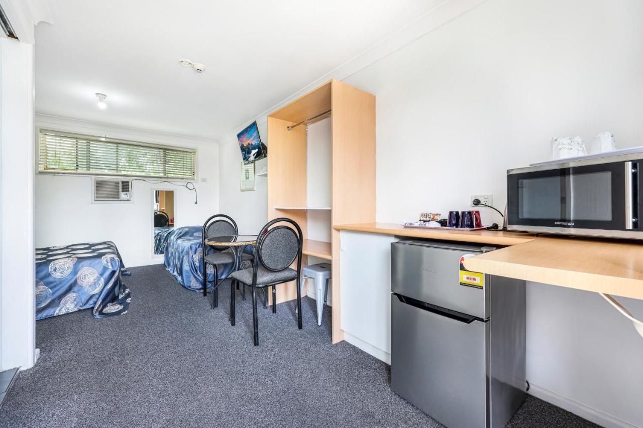 Tamworth Lodge Motel Buitenkant foto
