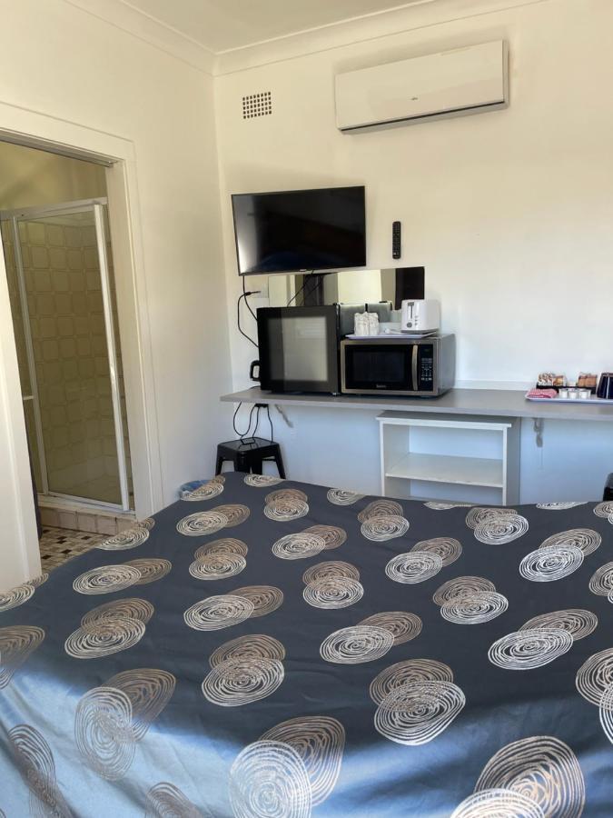 Tamworth Lodge Motel Buitenkant foto