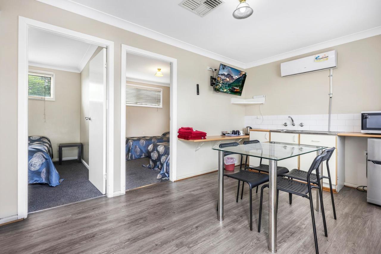 Tamworth Lodge Motel Buitenkant foto